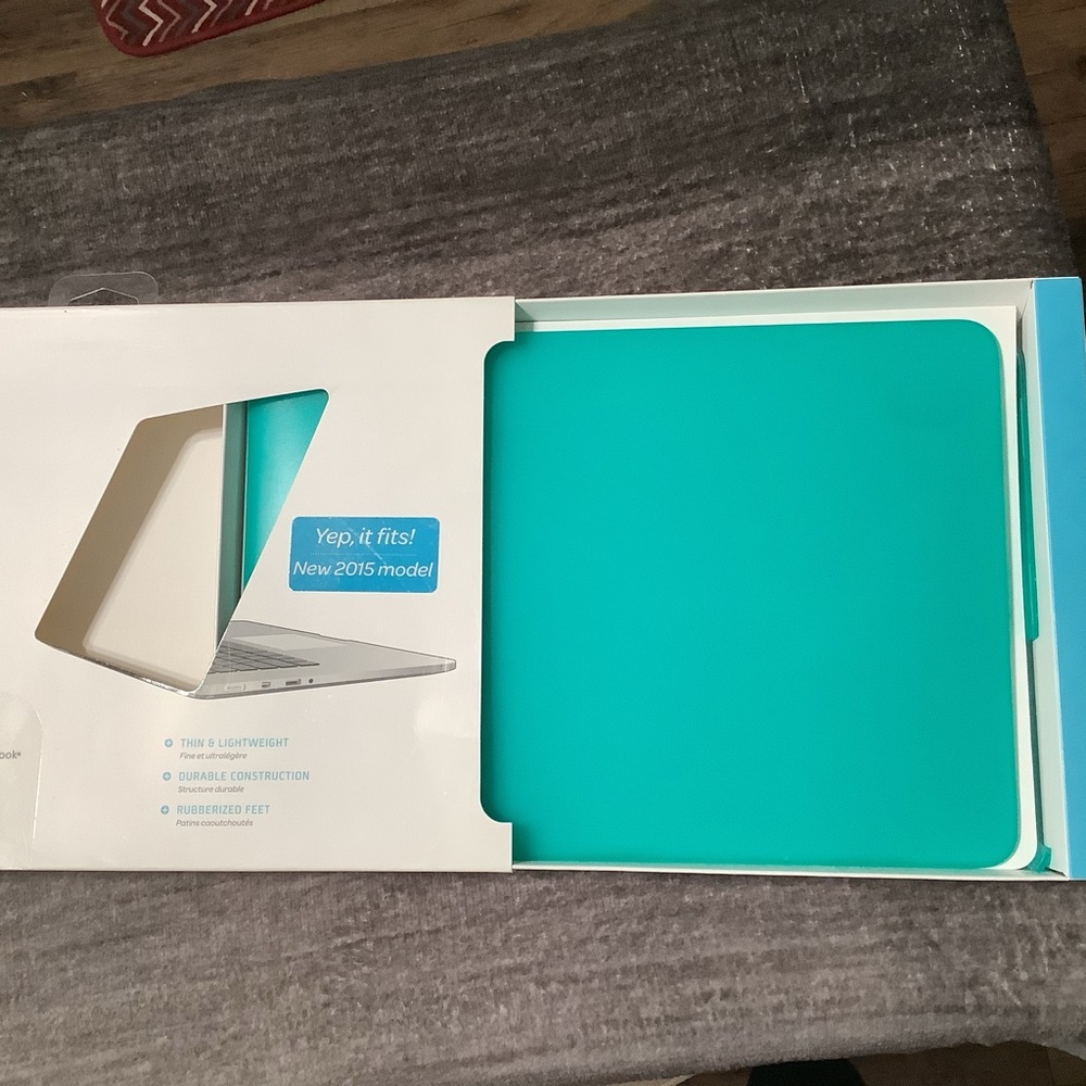 SPECK Mac Pro hardshell scratch protector - Picture 4 of 4